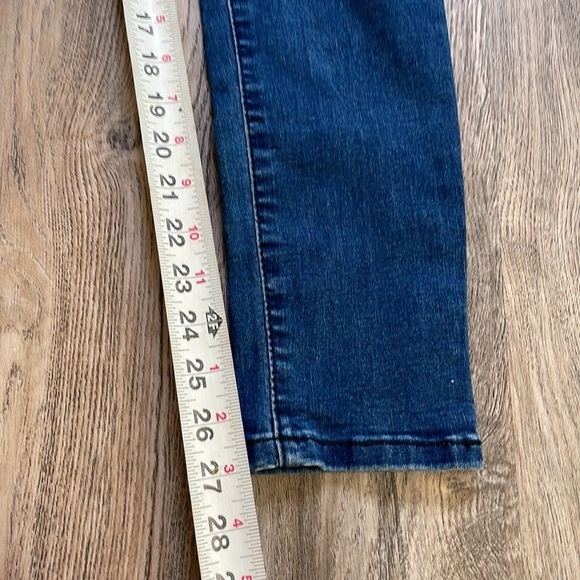 Shein Women’s High Rise Button Fly Distressed Skinny Jeans, size 4 - Picture 10 of 12